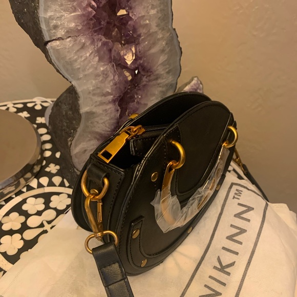 Manikin Vegan Leather Bag - Picture 3 of 4